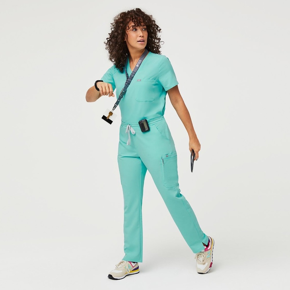 S/PXS Figs Set - Fresh Aqua Top + Yola Pant Scrubs